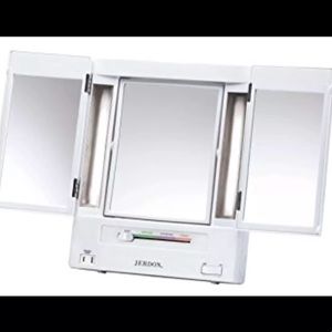 Jerdon 3 side makeup mirror